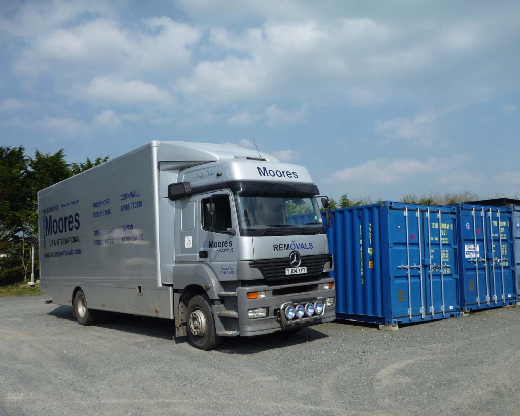 Moores Removals